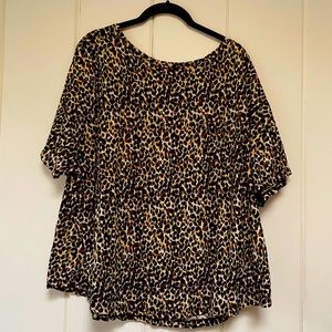 Leopard print tee